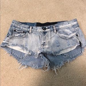 One Teaspoon Light Wash